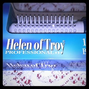 Heel. Troy.   #35. Dollar